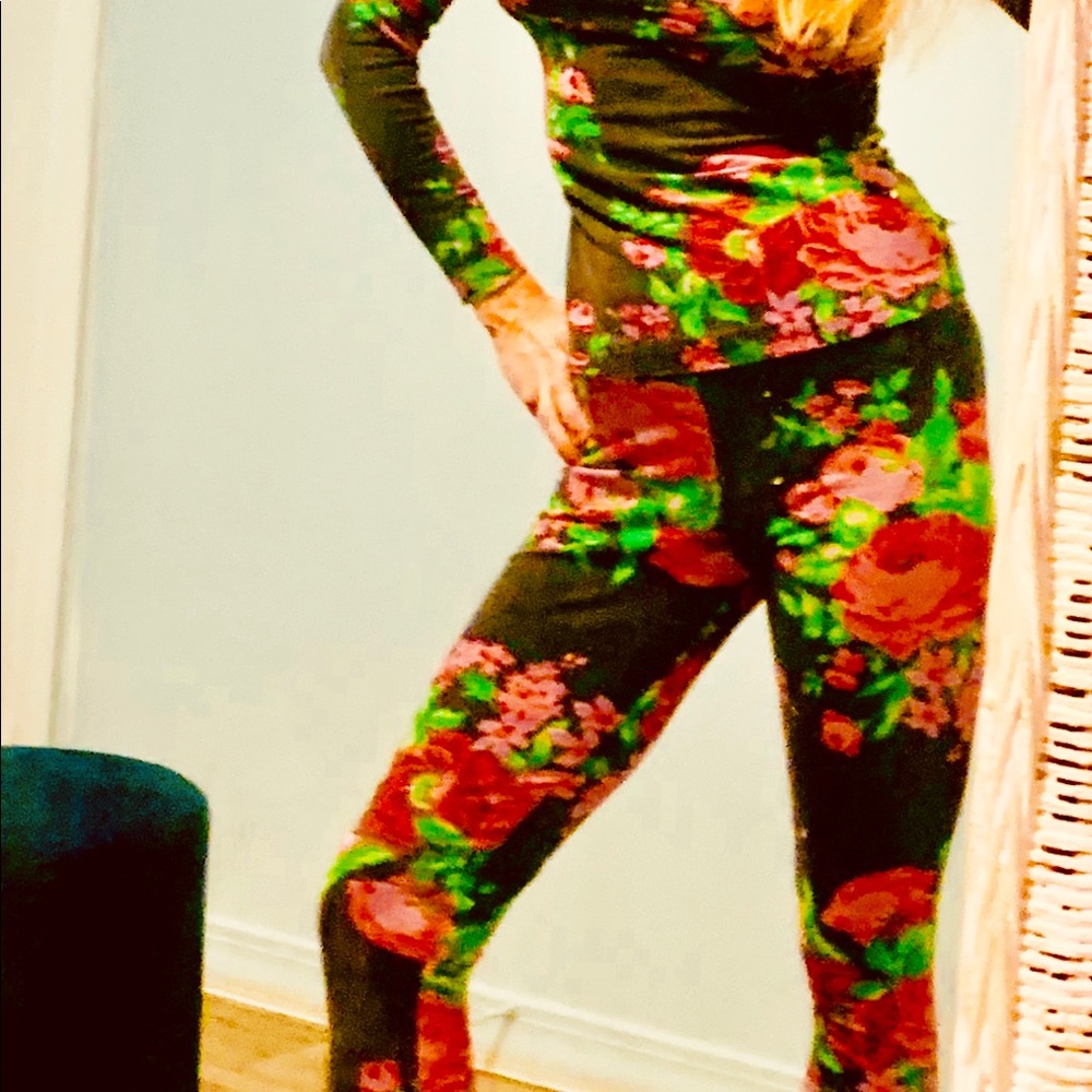 Rosebud vintage Betsey 1987 leggings and top